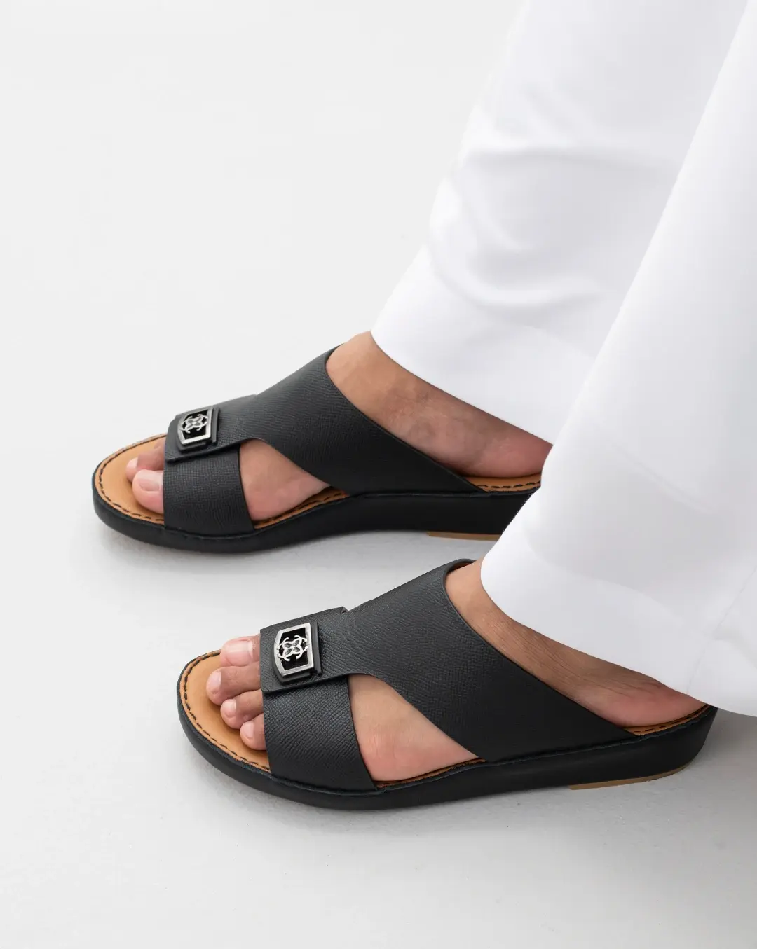 Saffiano Leather Arabic Slippers